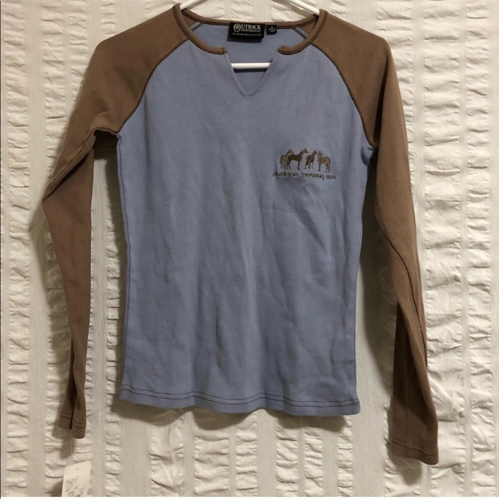 SALE Outback Trading Company Two Tone Top